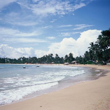 Surf Sea Breeze Hotel Mirissa Exterior foto